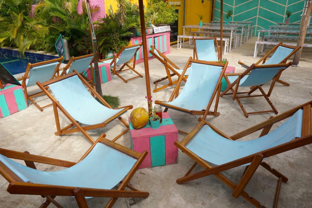 La Favela Vandrarhem Gili Trawangan Exteriör bild