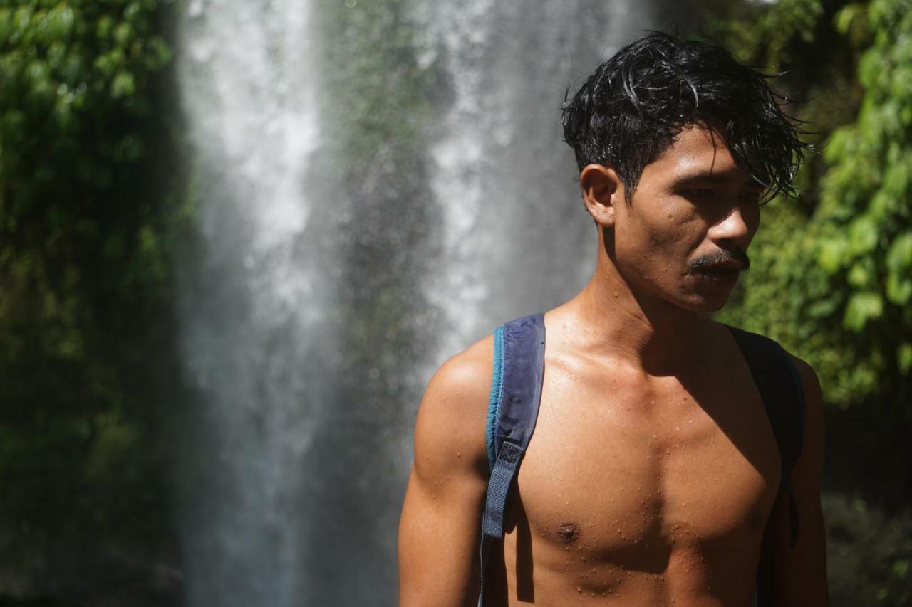 La Favela Vandrarhem Gili Trawangan Exteriör bild