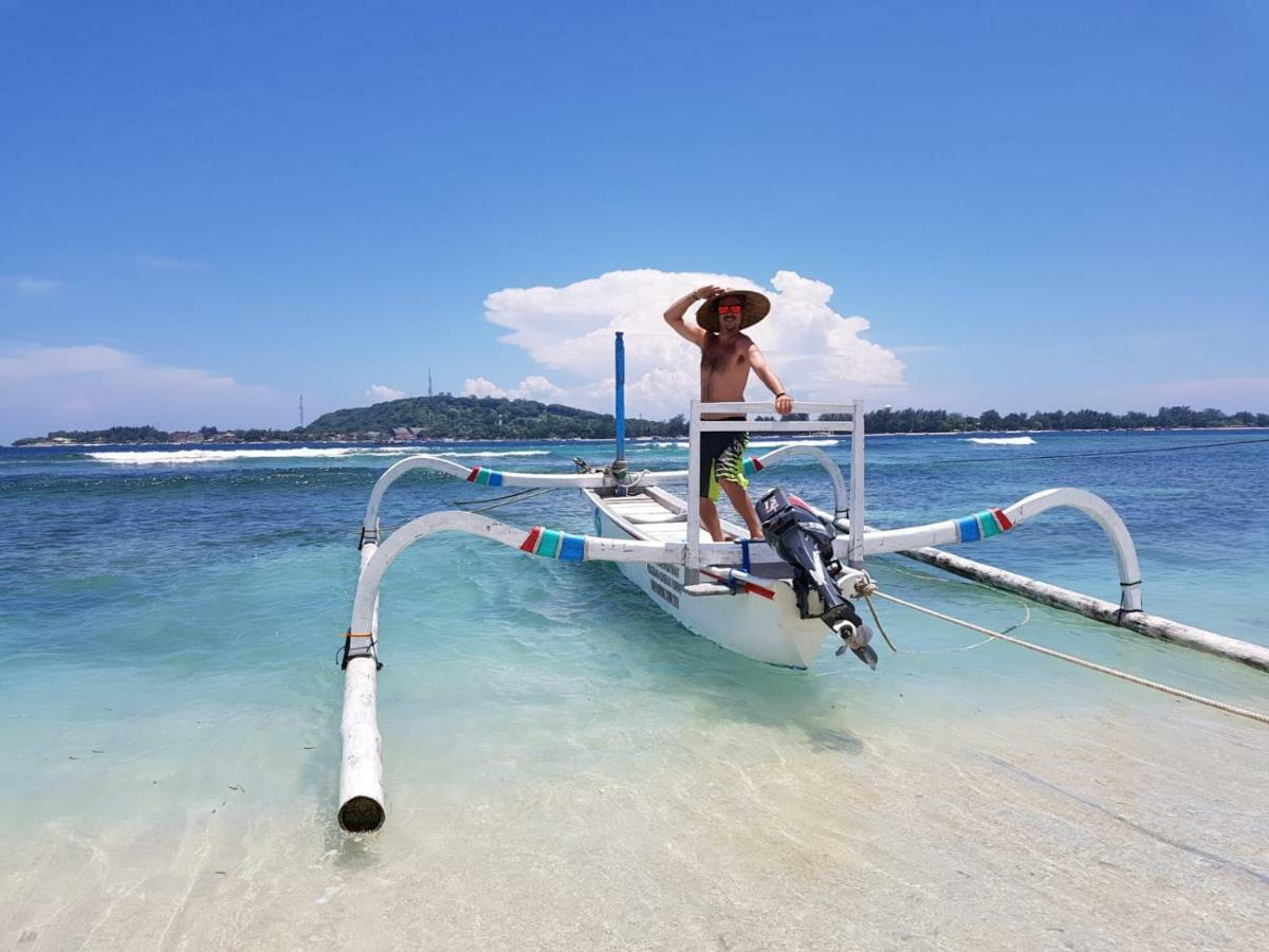 La Favela Vandrarhem Gili Trawangan Exteriör bild