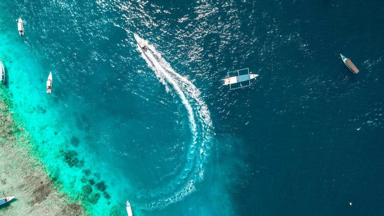 La Favela Vandrarhem Gili Trawangan Exteriör bild